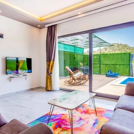 Cagan / Kalkan Hotell